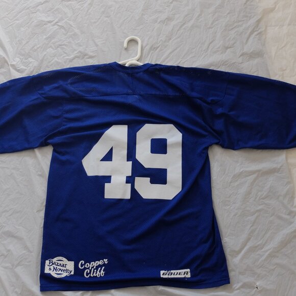 Toronto Maple Leaf Jersey - Picture 4 of 5